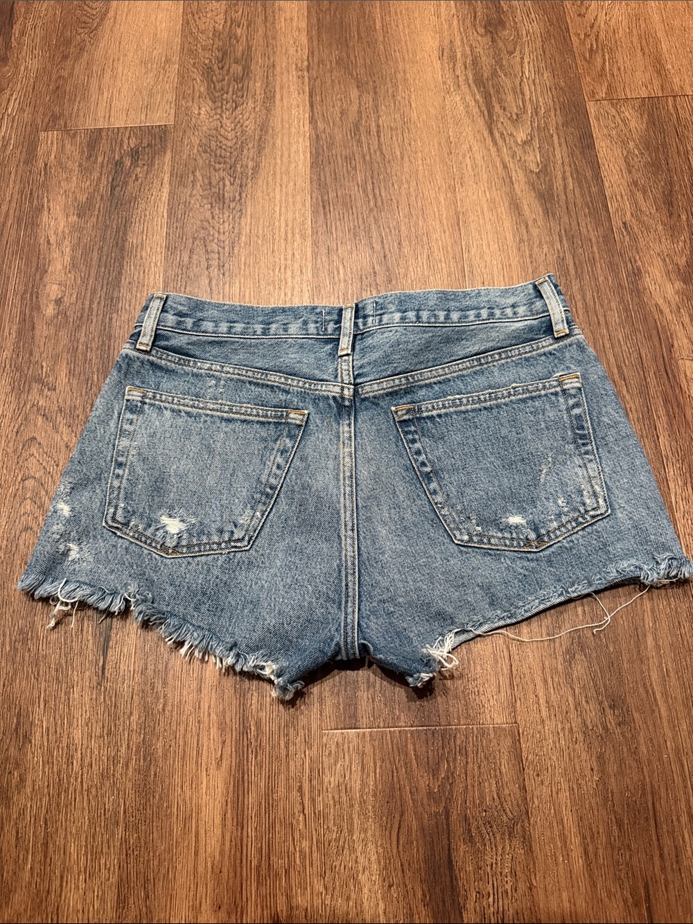Agolde Parker Vintage Cut Off Shorts - Picture 6 of 6